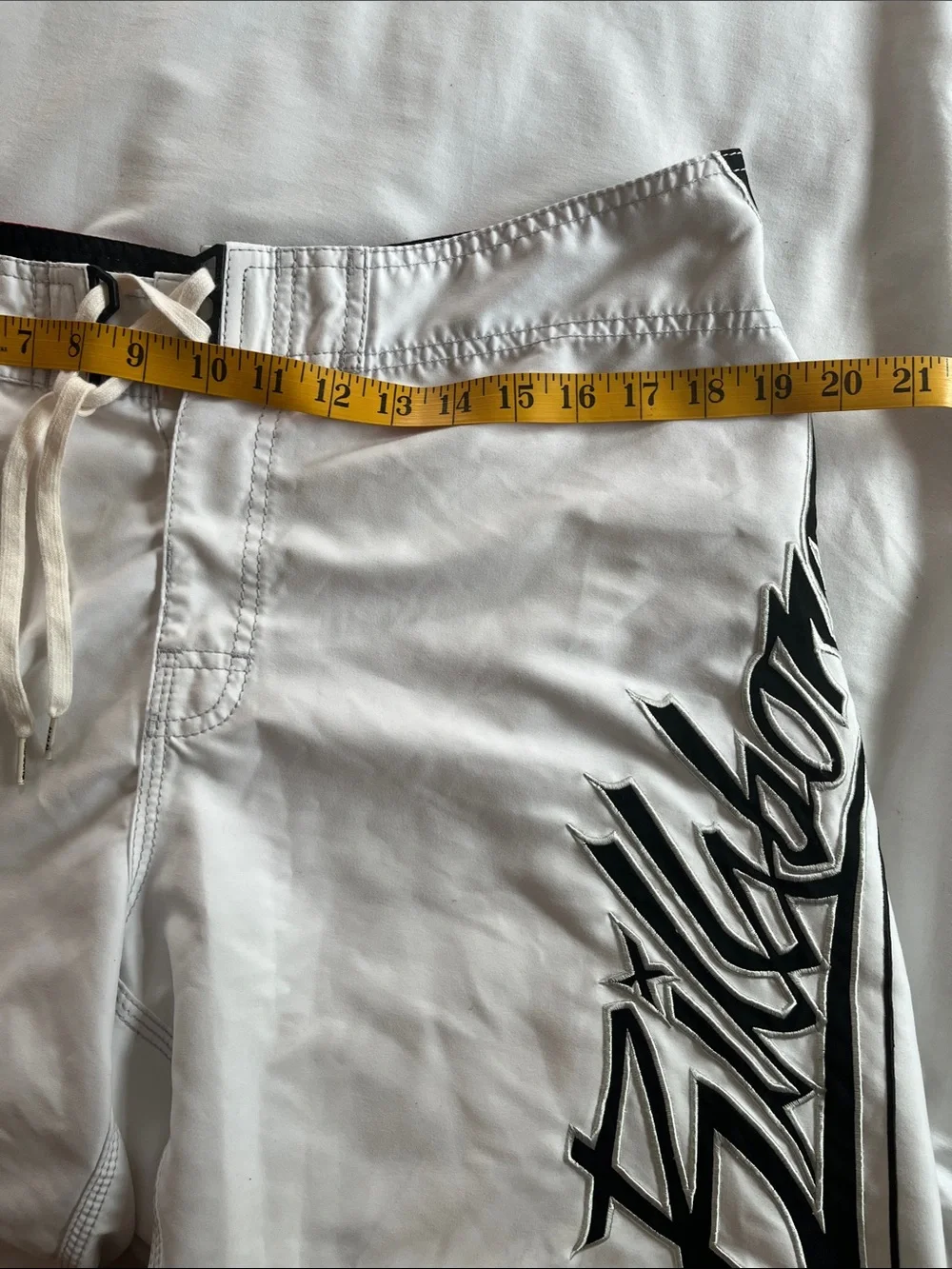 Billabong Y2K VTG  board shorts OCC retro rainbow sunset stripe embroidered 36